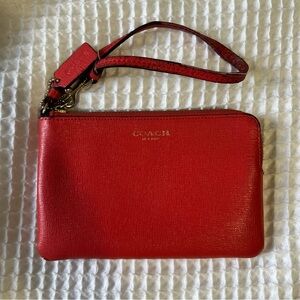 COACH Worn Coral Wristlet Wallet